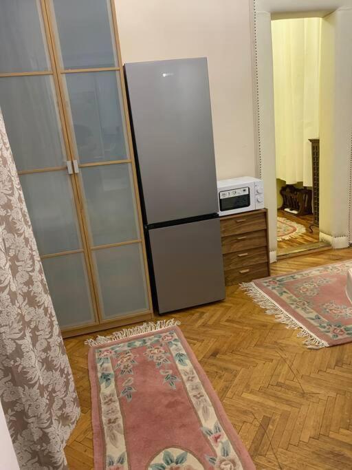 Central Location For One Person Budapest Exterior photo